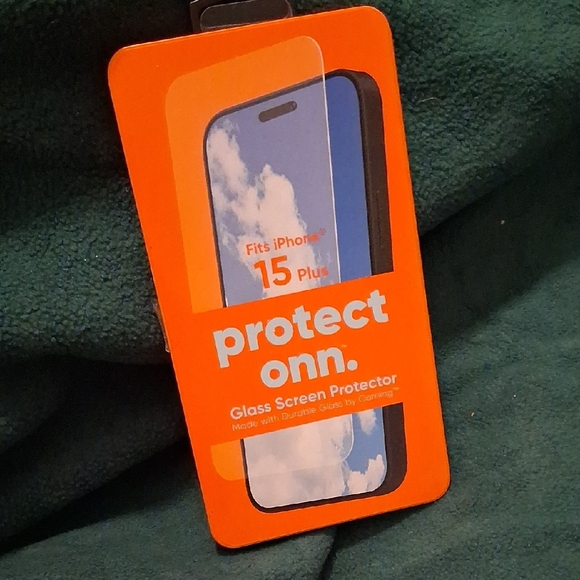On Running Orange Glass Screen Protector for iPhone 15 Plus - Picture 1 of 4